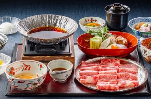日本料理「さくら」黒毛和牛の贅沢なすき煮御膳＆ディナー