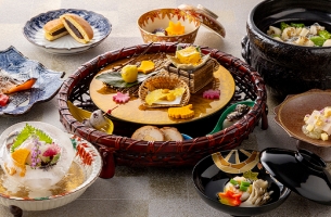 ご家族のお祝いや記念日の他、ママ友・女子会にぴったり♪ 個室で楽しむ華やか記念日ランチプラン