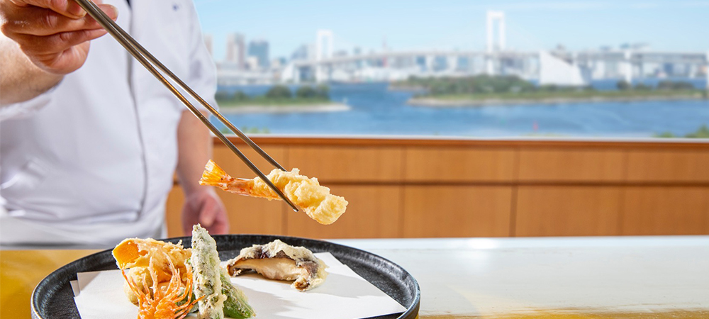 【平日ランチ限定】天ぷらカウンターで楽しむ 揚げたて食べ放題ランチ