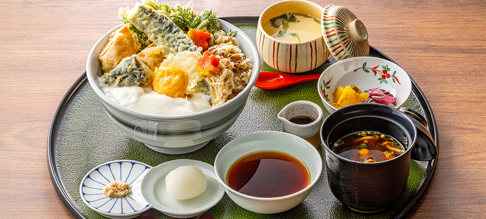 【平日限定ランチ】日本料理「さくら」選べる御膳~さくら特製秋の天丼、豊洲市場直送海鮮丼、黒毛和牛~