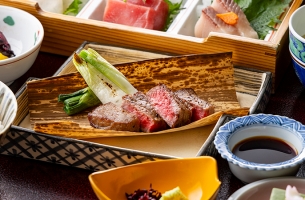 日本料理「さくら」珠玉の厳選御膳安曇野げんき豚、豊洲直送鮮魚、和牛炭火焼 