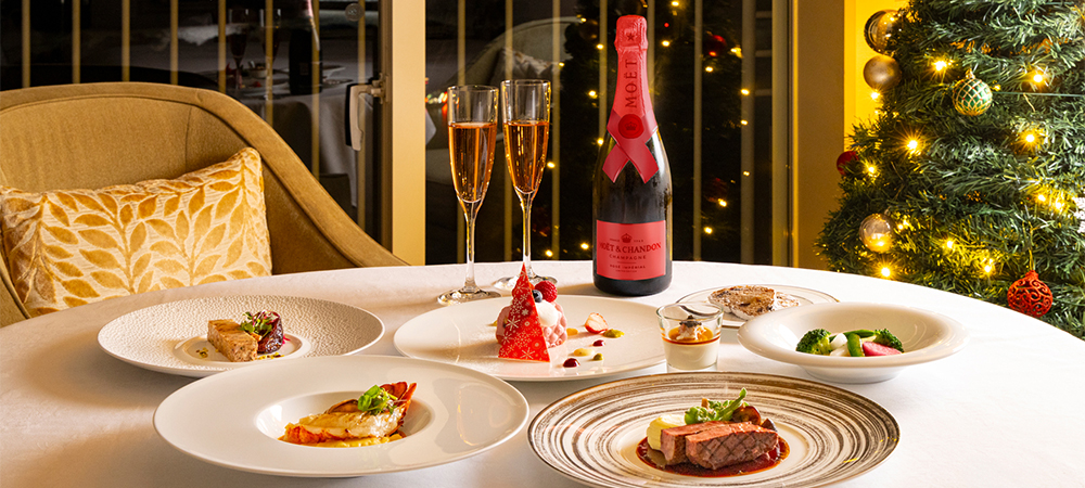 【クリスマス・プロポーズ】インルームディナー＆ダズンローズで聖夜に誓う★ラウンジアクセス＆朝食付