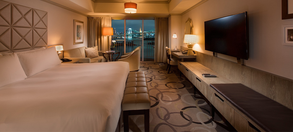 【 日～金限定 】 ウィークデースペシャル絶景レストランのディナービュッフェ×朝食付きステイ